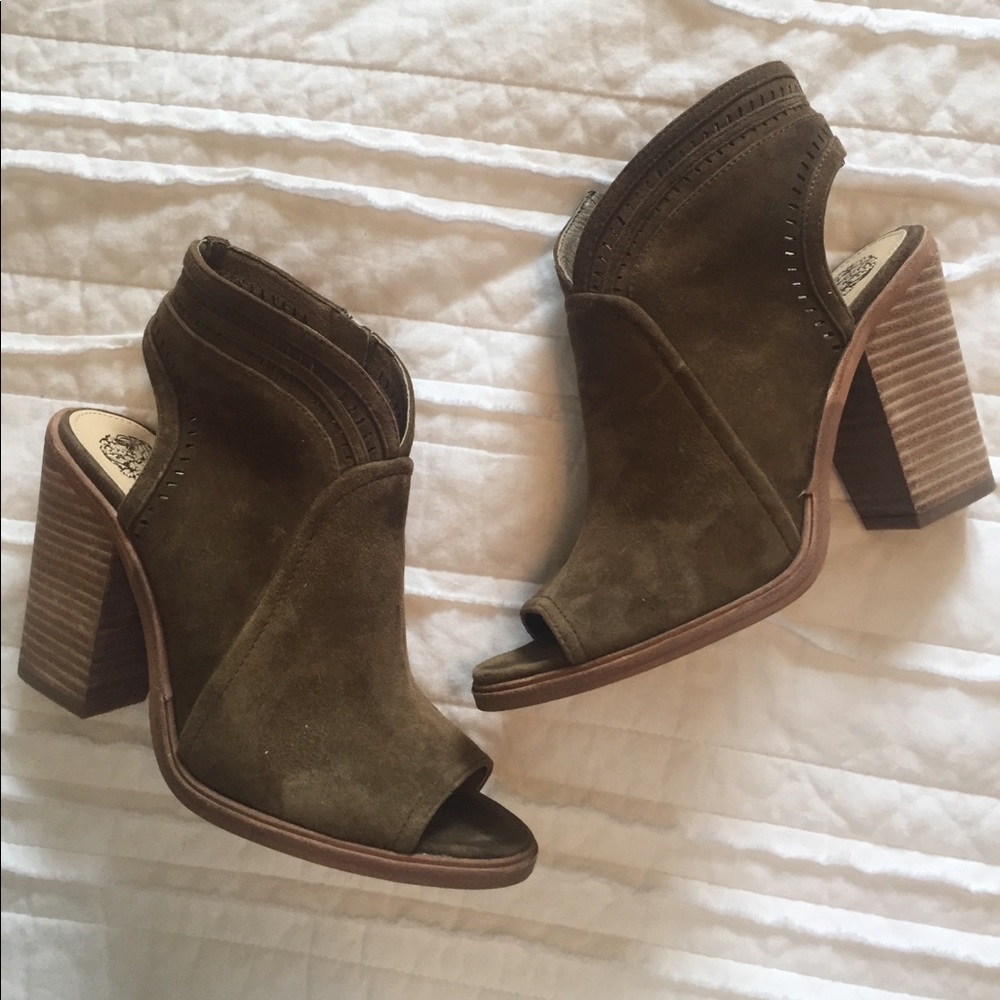 Vince Camuto bootie